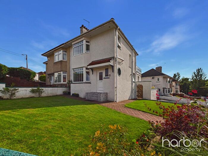 3 Bedroom Semi-Detached House For Sale In Viewfield Drive, Garrowhill, Glasgow, City Of Glasgow, G69