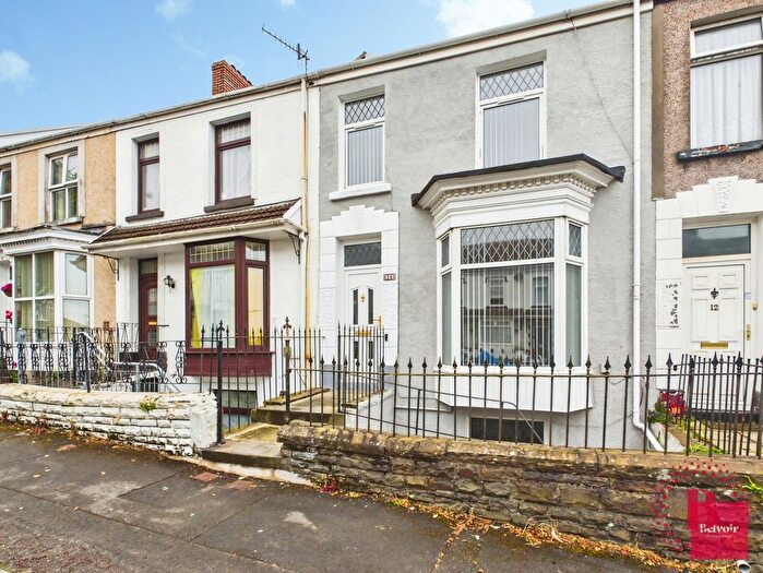 3 Bedroom Maisonette To Rent In Dan Y Graig Road, Port Tennant, Swansea, SA1