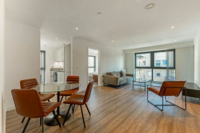 2 Bedroom Apartment To Rent In Herschel Street Slough, SL1