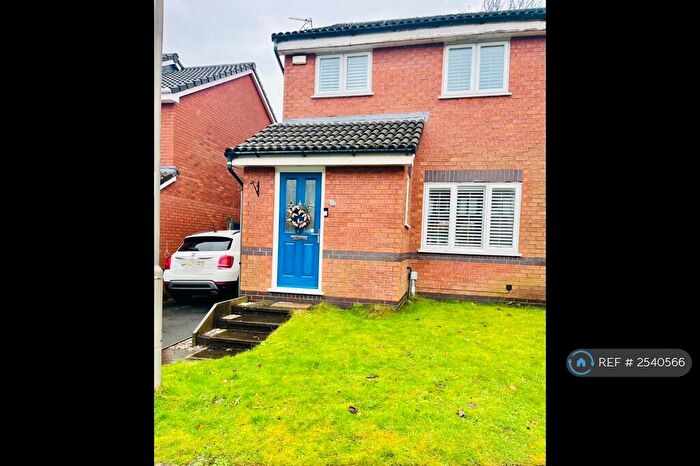 3 Bedroom Semi-Detached House To Rent In Hollins Close, Liverpool, L15
