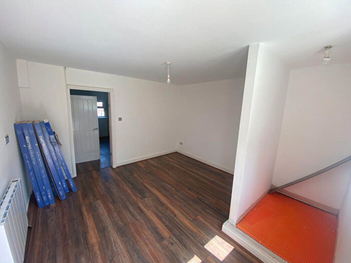 1 Bedroom Semi-Detached Bungalow To Rent In Cherry Orchard Road, Birmingham, B20