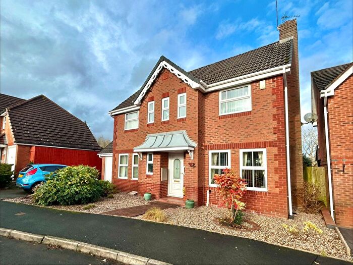 3 Bedroom Detached House For Sale In Sulgrave Close, Earls Keep, Dudley, DY1