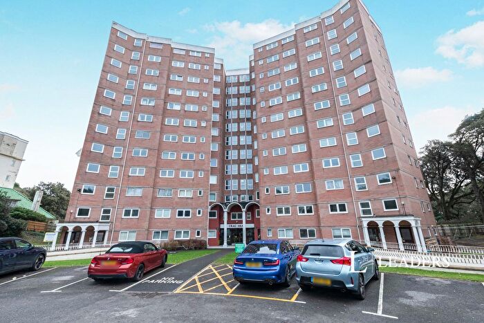 2 Bedroom Flat To Rent In Manor Road, Bournemouth, Dorset, BH1