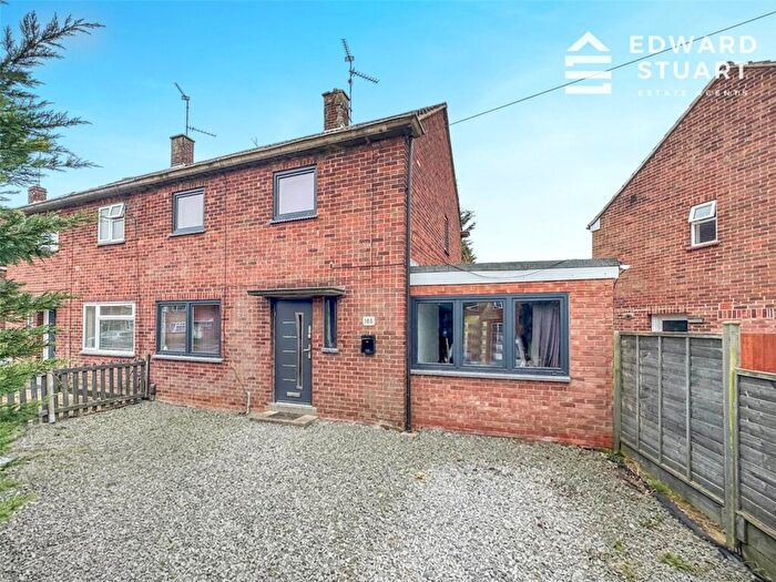 3 Bedroom Semi Detached House For Sale In Welland Road, Dogsthorpe, Peterborough, Cambridgeshire, PE1