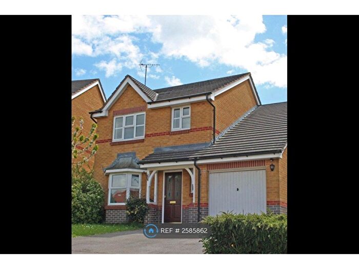 4 Bedroom Detached House To Rent In Hopkins Close, Thornbury, Bristol, BS35