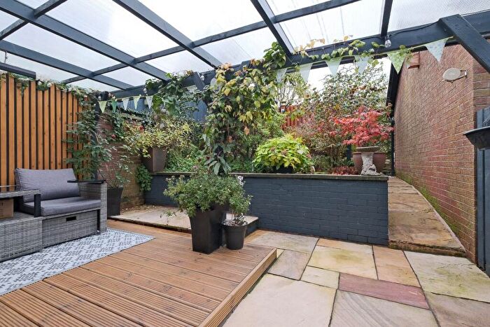 2 Bedroom Bungalow For Sale In Highergate Close, Huncoat, Accrington, Lancashire, BB5