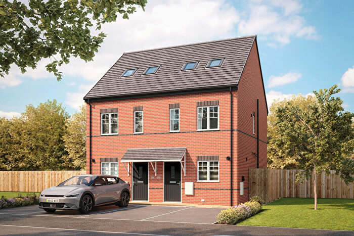 2 Bedroom Semi-Detached House For Sale In Pontefract Lane, Newsam Green, Leeds, LS9