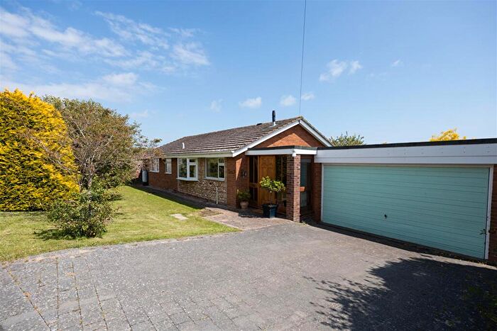 4 Bedroom Detached Bungalow For Sale In Graeme Road, Norton, Yarmouth, Isle Of Wight, PO41