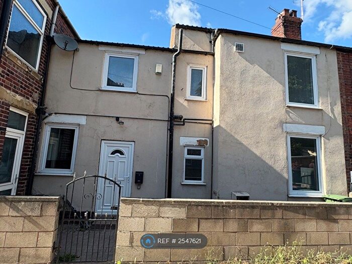 3 Bedroom Terraced House To Rent In West Lea Cottages, Knottingley, WF11