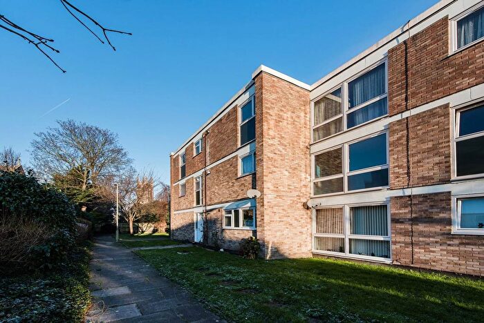 1 Bedroom Flat To Rent In Bevill Allen Close, Tooting, London, SW17