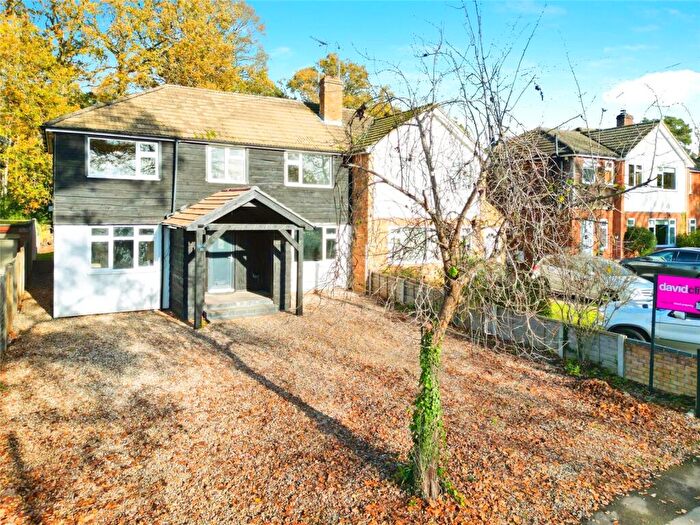 4 Bedroom Semi Detached House For Sale In Hatch Ride, Crowthorne, Berkshire, RG45