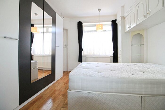 1 Bedroom Maisonette To Rent In Honeypot Lane, Stanmore, HA7
