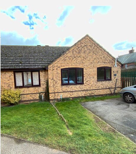 2 Bedroom Bungalow To Rent In The Sidings, LN1