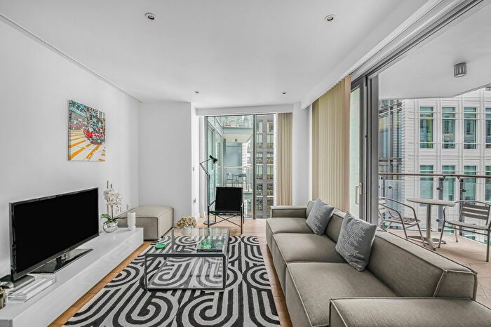 2 Bedroom Flat For Sale In Central St. Giles Piazza, Central St Giles, WC2H