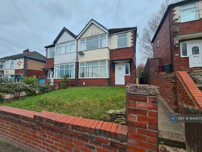 3 Bedroom Semi-Detached House To Rent In Hill Cot Road, Bolton, BL1