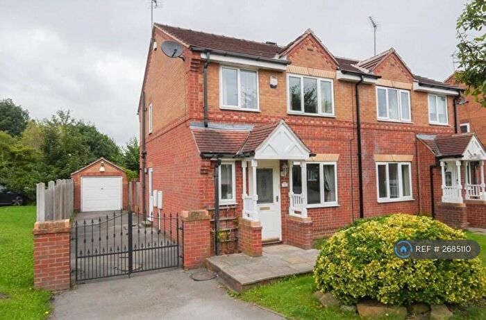 3 Bedroom Semi-Detached House To Rent In Reedling Drive, Morley, Leeds, LS27