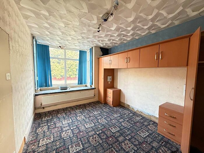 2 Bedroom Flat For Sale In Flat A, Havant Road, Drayton, Portsmouth, PO6