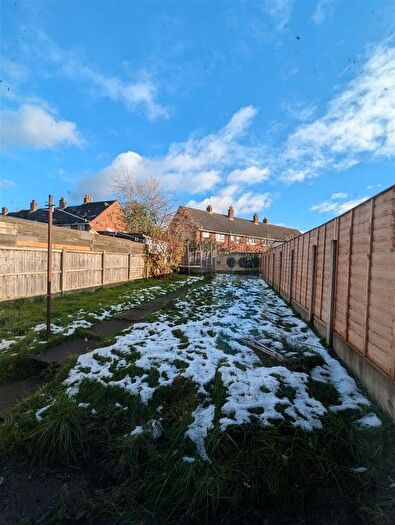 3 Bedroom Terraced House To Rent In Cresswell Crescent, Bloxwich, Walsall, WS3