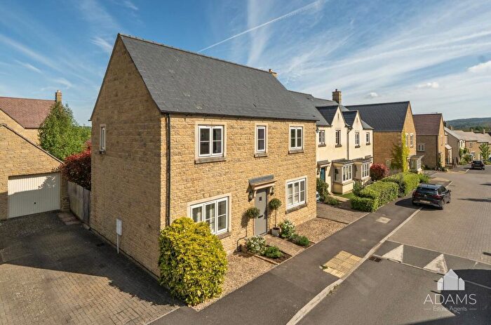 4 Bedroom Detached House For Sale In Pennylands Way, Winchcombe, Cheltenham, GL54