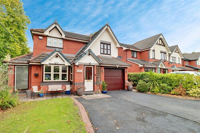 4 Bedroom Detached House For Sale In Mill Bridge Close, Crewe, CW1
