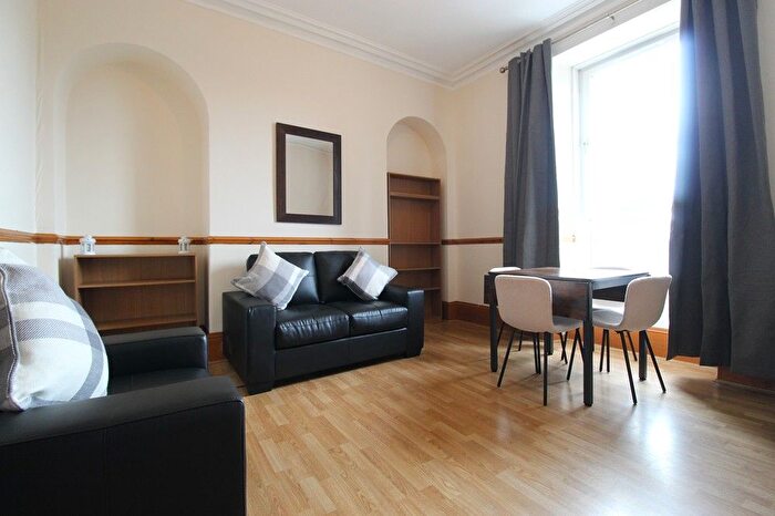 1 Bedroom Flat To Rent In Rosemount Place, Floor Left, AB25