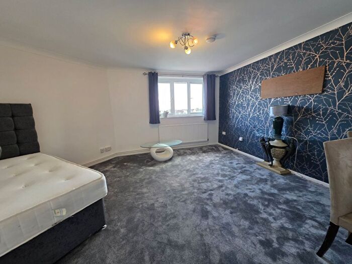 2 Bedroom Flat To Rent In Brunswick Court, Duke Street, Swansea, SA1