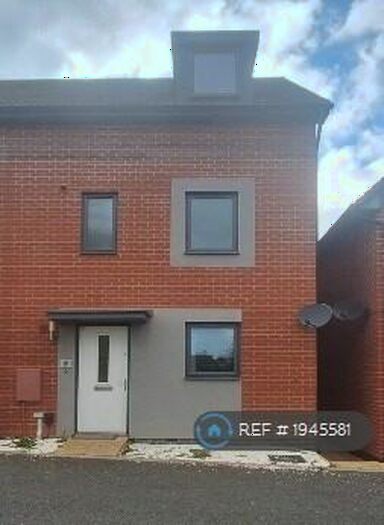 4 Bedroom Semi-Detached House To Rent In Shale Row, Tithebarn, Exeter, EX1