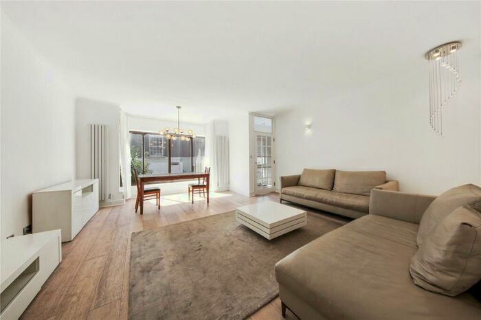 3 Bedroom Flat To Rent In Linhope Street, Marylebone, NW1