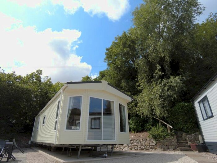 2 Bedroom Property For Sale In Silverdale Road, Warton, Carnforth, LA5