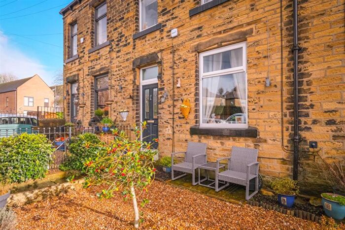 3 Bedroom Terraced House For Sale In Heathy Avenue, Holmfield, Halifax, HX2