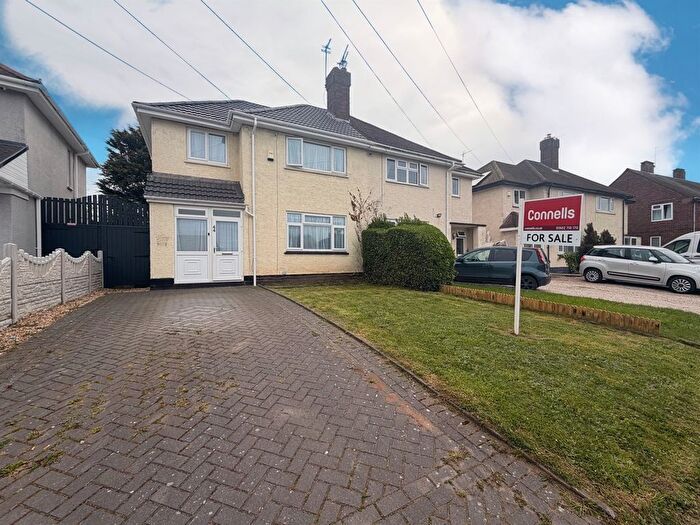 3 Bedroom Semi Detached House For Sale In School Lane, Bushbury, Wolverhampton, WV10