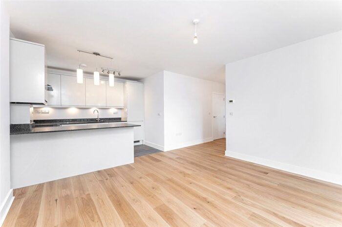 1 Bedroom Flat To Rent In Elm Grove Road, London, W5