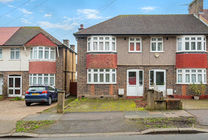 3 Bedroom End Of Terrace House For Sale In Shaldon Drive, Morden, SM4