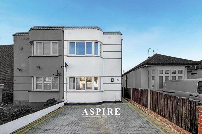 3 Bedroom Semi Detached House For Sale In Springfield Drive, Westcliff-On-Sea, SS0