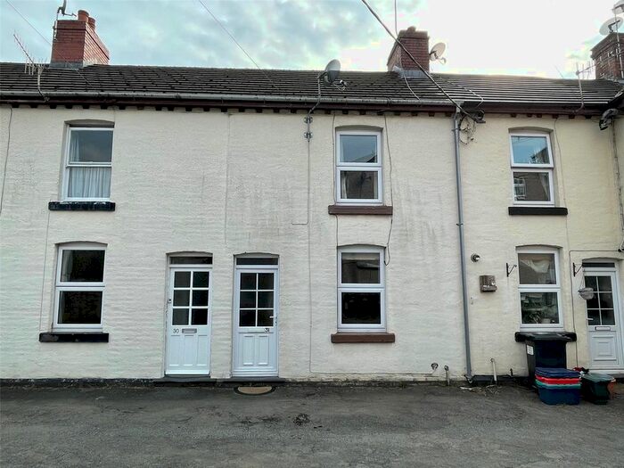Terraced House To Rent In Victoria Avenue, Llanidloes, Powys, SY18
