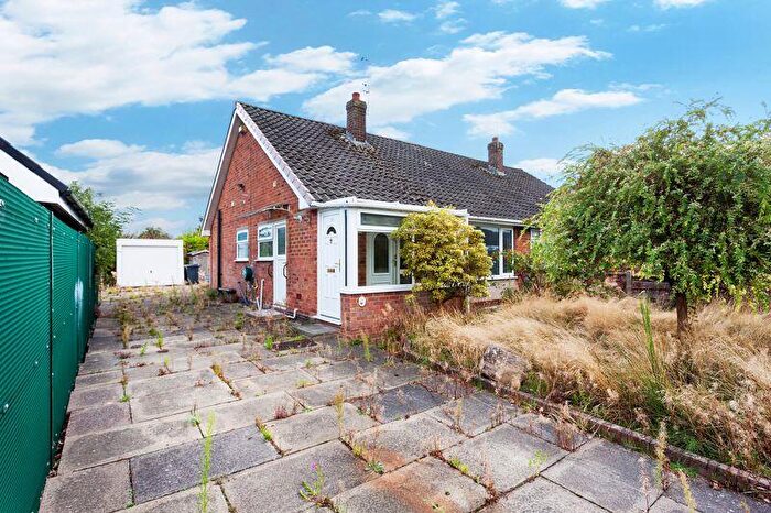 2 Bedroom Bungalow For Sale In Ullswater Road, Congleton, CW12