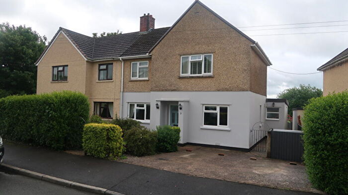 3 Bedroom Semi-Detached House For Sale In Pant-y-fid Road, Aberbargoed, CF81