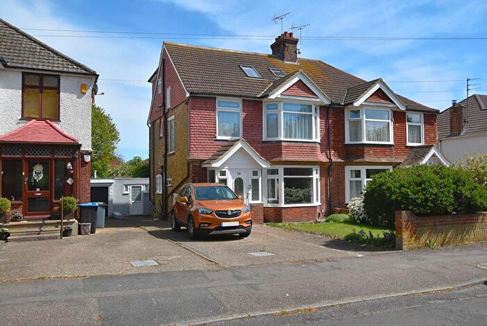 5 Bedroom Property For Sale In Tivoli Park Avenue, Margate, CT9