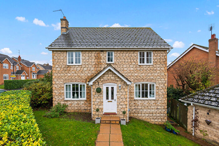 4 Bedroom Detached House For Sale In Bramblewood Road, Weldon, NN17