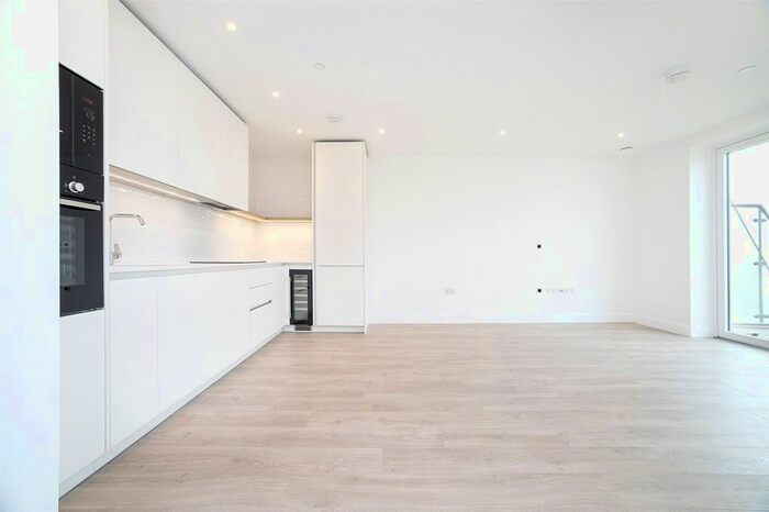 2 Bedroom Flat To Rent In Affinity House, Beresford Avenue, Wembley, HA0