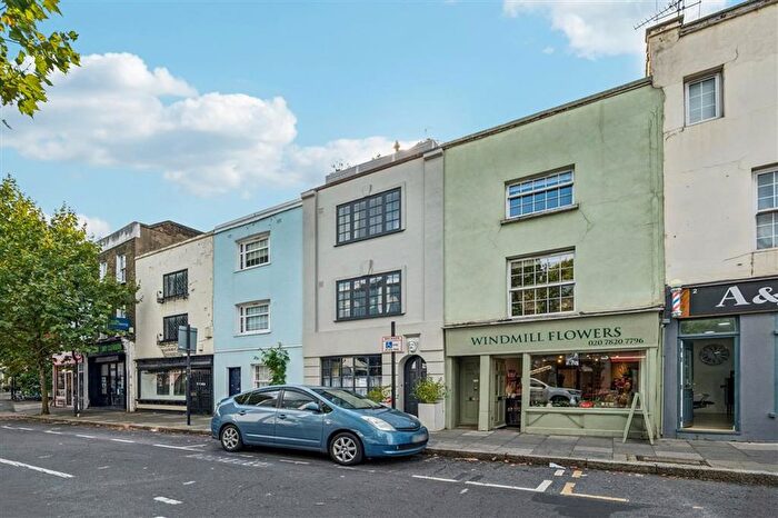 3 Bedroom Terraced House For Sale In Windmill Row, Kennington, SE11