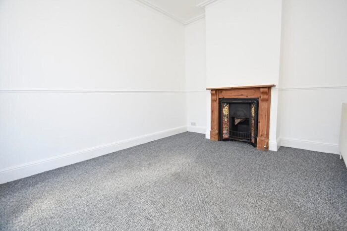 3 Bedroom Terraced House To Rent In Harold Road Silver Sub, Southsea, Hampshire, PO4