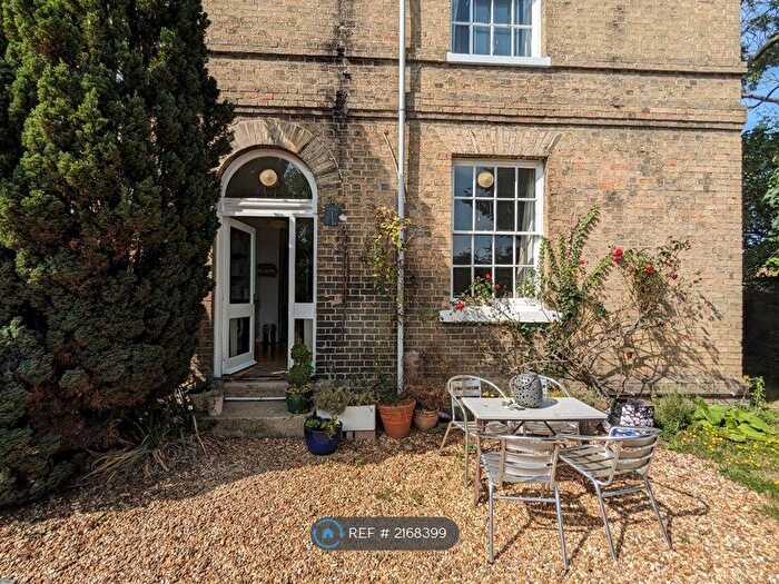 2 Bedroom Flat To Rent In Green Street, Willingham, CB24