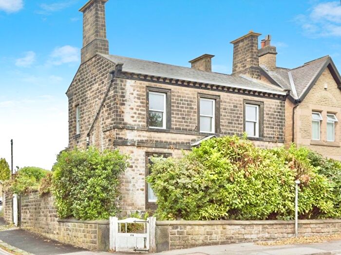 3 Bedroom Detached House For Sale In Huddersfield Road, Barnsley, S75