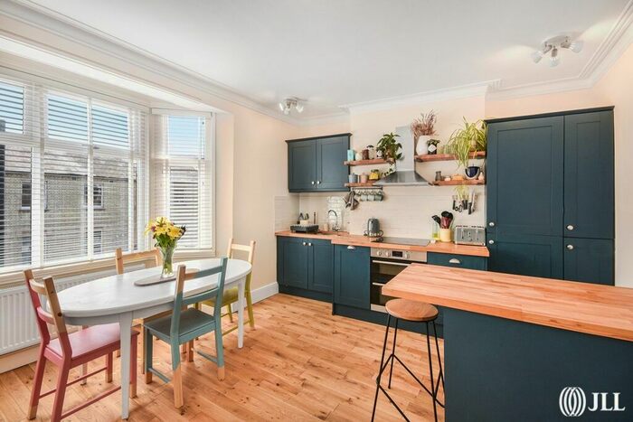1 Bedroom Flat To Rent In Fulham Palace Road, London, W6