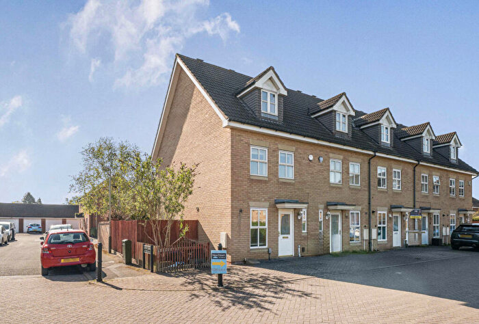 3 Bedroom End Of Terrace House For Sale In Wharfdale Square, Cheltenham, Gloucestershire, GL51