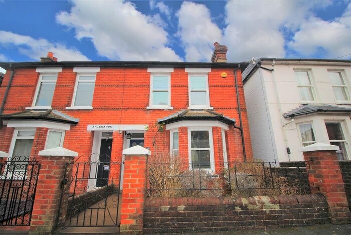 3 Bedroom End Of Terrace House To Rent In Agraria Road, Guildford, GU2