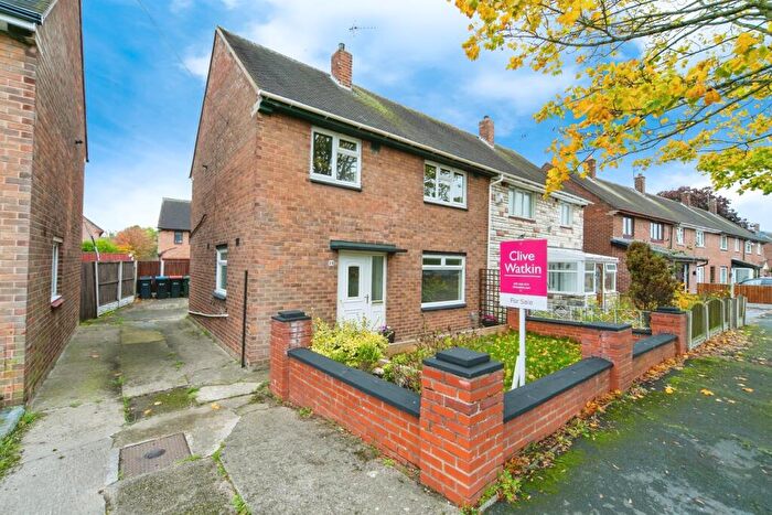 3 Bedroom Semi Detached House For Sale In Hurford Avenue, Great Sutton, Ellesmere Port, Cheshire, CH65