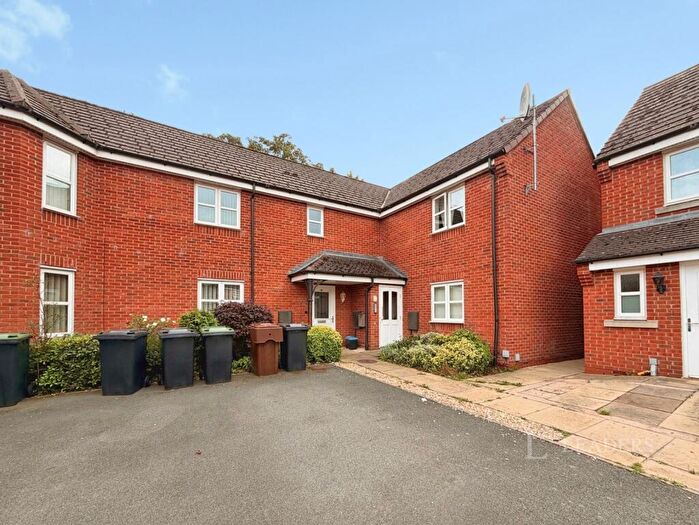 1 Bedroom Flat To Rent In All Saints Place, Bromsgrove, Worcestershire, B61