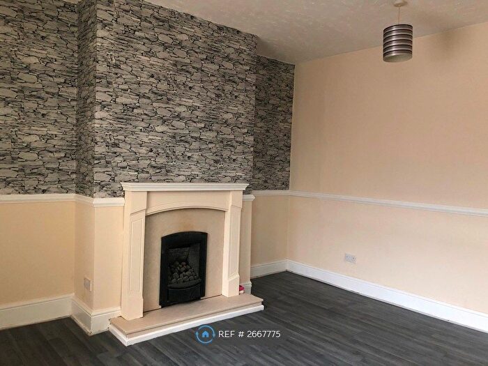 2 Bedroom Terraced House To Rent In Nowell Lane, Leeds, LS9